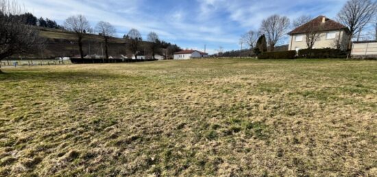 Terrain à bâtir à , Cantal