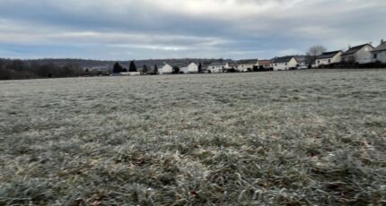 Jussac Terrain à bâtir - 2382234-3828annonce120260106pL4n2.jpeg Maisons Partout