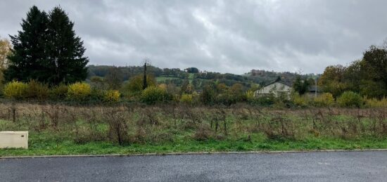 Terrain à bâtir à , Cantal