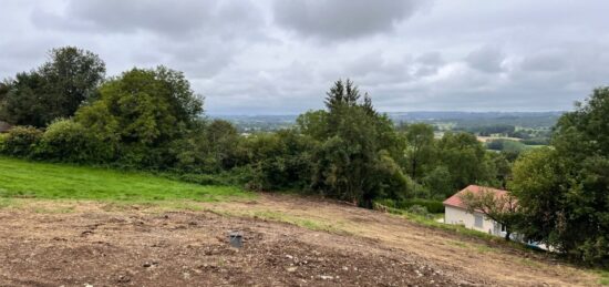 Terrain à bâtir à , Cantal