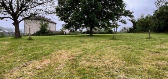 Terrain à bâtir à , Cantal